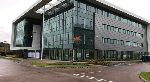 Maxim 10 Offices get maximum energy efficiency from CP Electronics & AKD