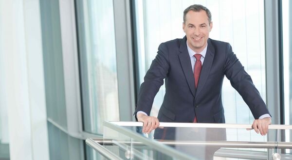 Cedrik Neike, CEO Smart Infrastructure, Siemens Smart Infrastructure, on smart buildings