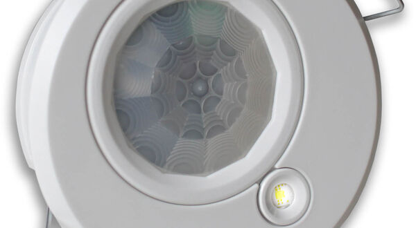 Simmtronic and Mackwell collaborate