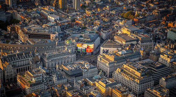 Freshwave lighting up Lucent W1 with connectivity from all four mobile operators