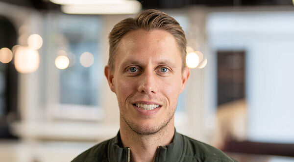 Internet: The critical choice for IT decision makers