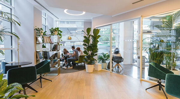 Smart lighting key to bringing employees back to the office