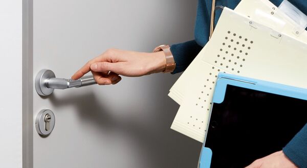 Office security: Code Handle PIN locking function keeps private offices private